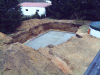 Bau Pool 077